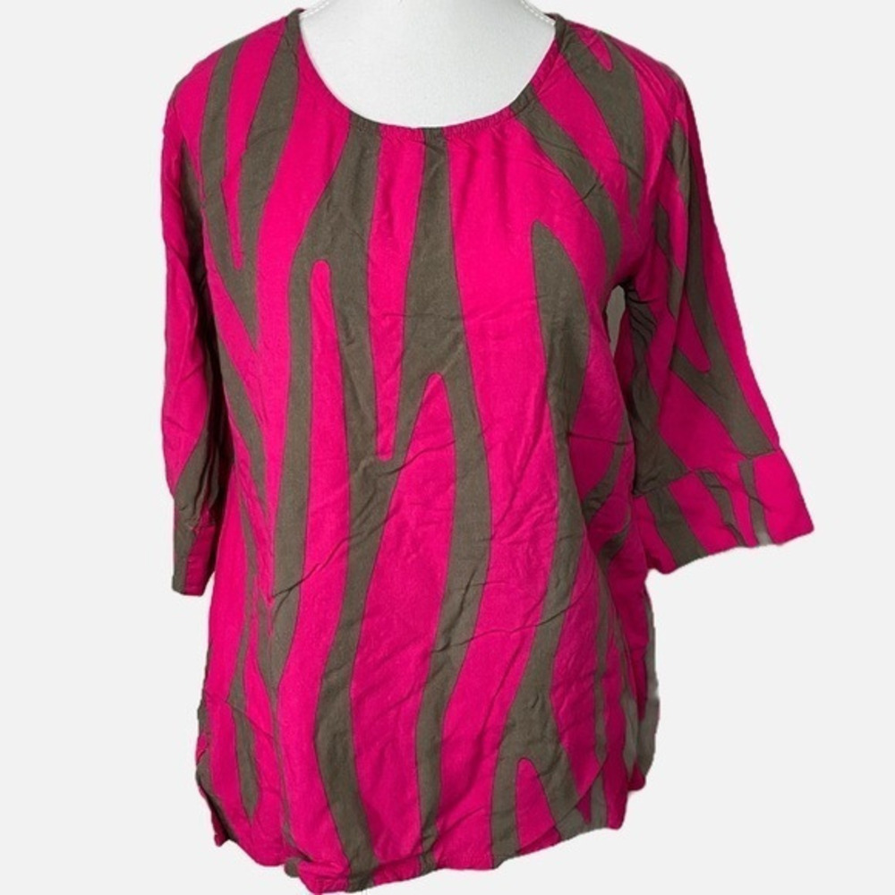 Escapada Brown and Dark Pink Swirly Striped 3/4 Sleeve Blouse